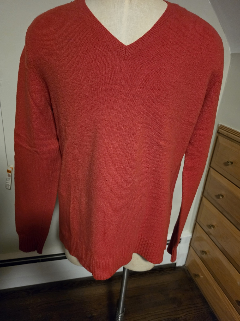 Club Monaco Men's V-Neck Sweater in Red